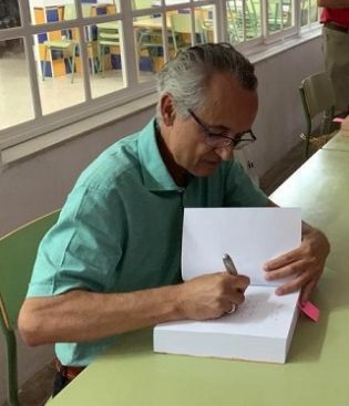 Rafael Ramos firmará ejemplares de su novela <i>El clan de Sâleh</i> en la Feria del Libro de Bornos