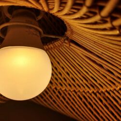 Diez reivindicaciones para bajar el precio de la luz
