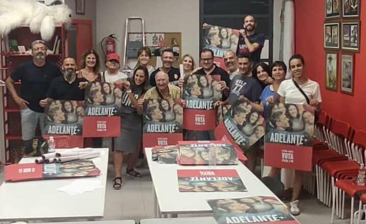 Carteles para pedir el voto para el PSOE el 23J