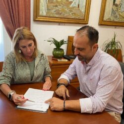 Trámites para que Ubrique se adhiera a la red de ciudades industriales