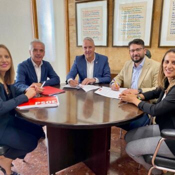 Coalición de gobierno de PSOE e IU en la Mancomunidad de la Sierra