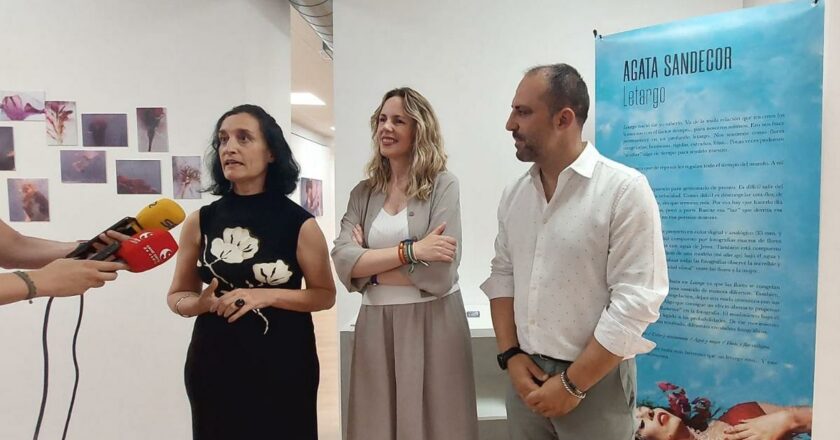 Diputación trae a Ubrique el arte de Ágata Sandecor y Enma Lápiz