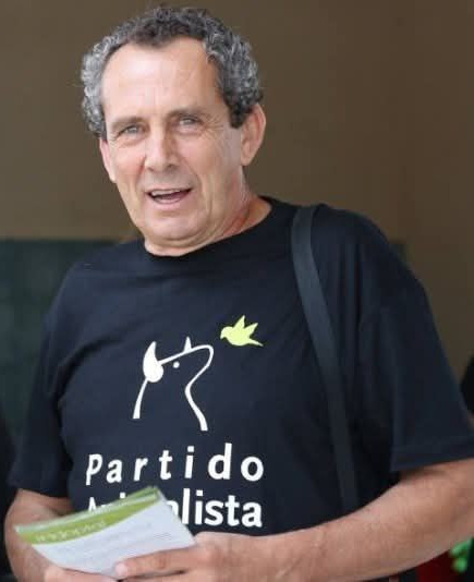 Manolo Cabello.