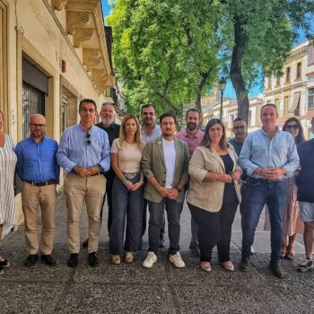 El partido Andalucía por Sí revisa su pacto de gobierno con el PP
