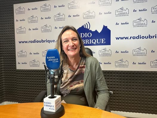La portavoz socialista, Isabel Gómez García (Foto: Radio Ubrique).