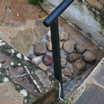 IU exige la reapertura inmediata de las alcantarillas de la calle Fuentezuela tras casi un mes de abandono