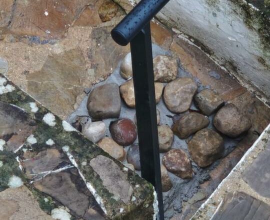 IU exige la reapertura inmediata de las alcantarillas de la calle Fuentezuela tras casi un mes de abandono