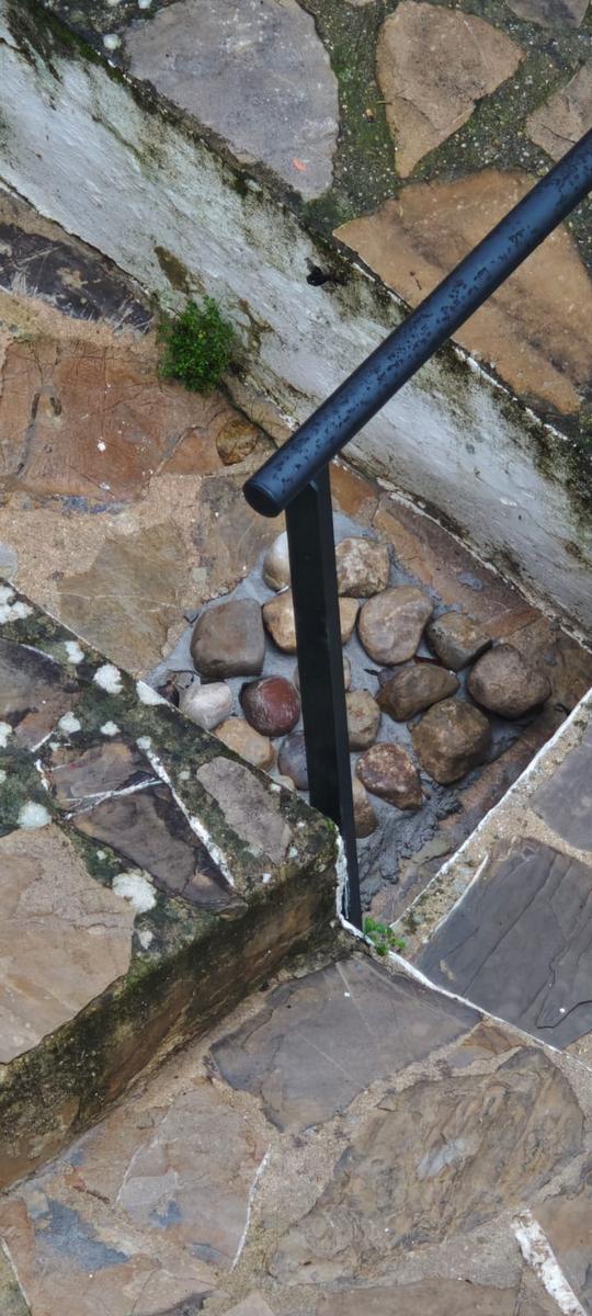 Alcantarilla tapada.