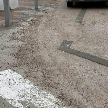 Critican el «deterioro prematuro de la plaza de la Estrella tras una obra millonaria»