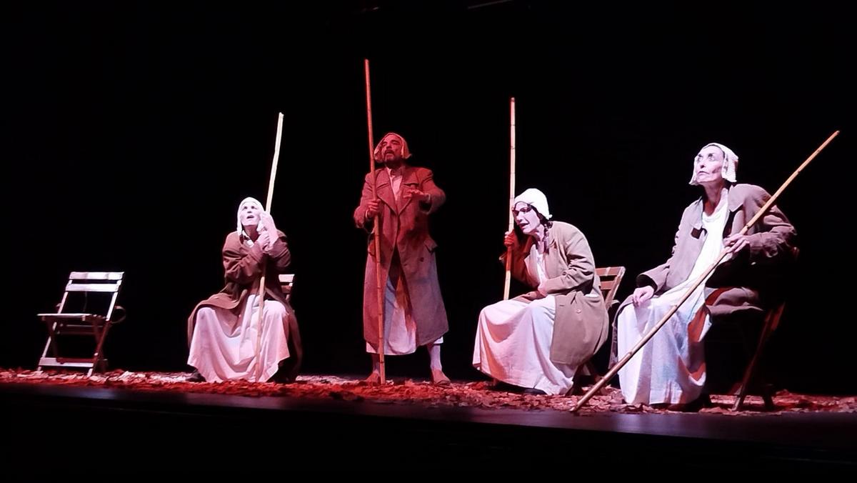Representación de «Los ciegos», por «De milagro Teatro», en Ubrique.