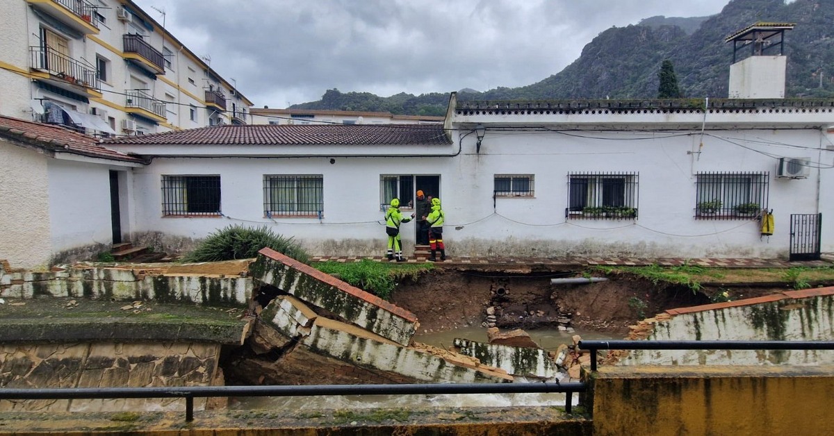 Los centros educativos retoman la actividad presencial, salvo el colegio Benafélix y la guardería La Esperanza