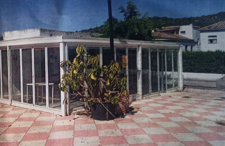 Bar de El Jardín, cerrado al público.