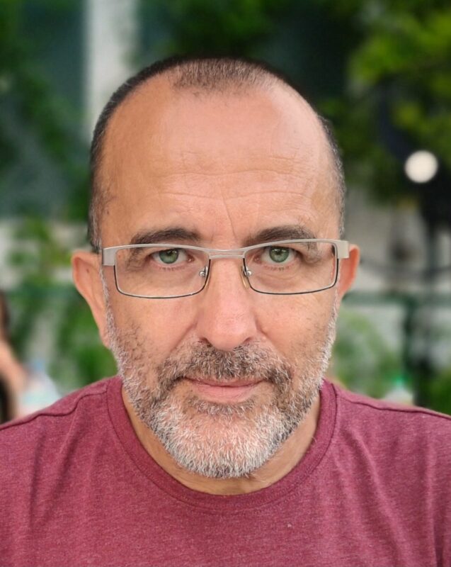 Juan Peña.