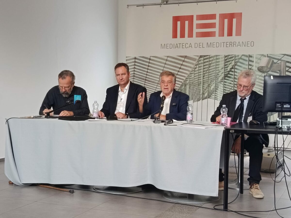 «Cádiz, puerto de entrada de la masonería en España»: comunicación de Antonio Morales Benítez en el XVII Symposium Internacional de Historia de la Masonería en Cagliari (Cerdeña)
