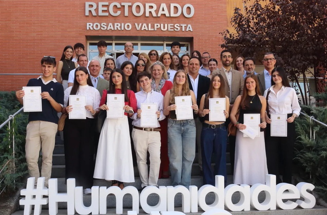Lengua e identidad en Ubrique: Premio Humanitas para jóvenes investigadores del IES Los Remedios